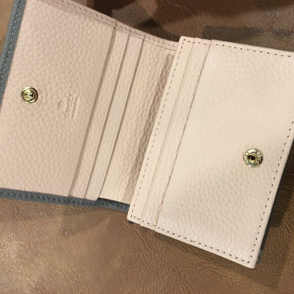 Gucci Bi-color GG Marmont Small Wallet - Picture 5 of 8